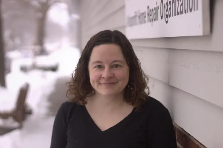 Kristen Brockmeyer Headshot